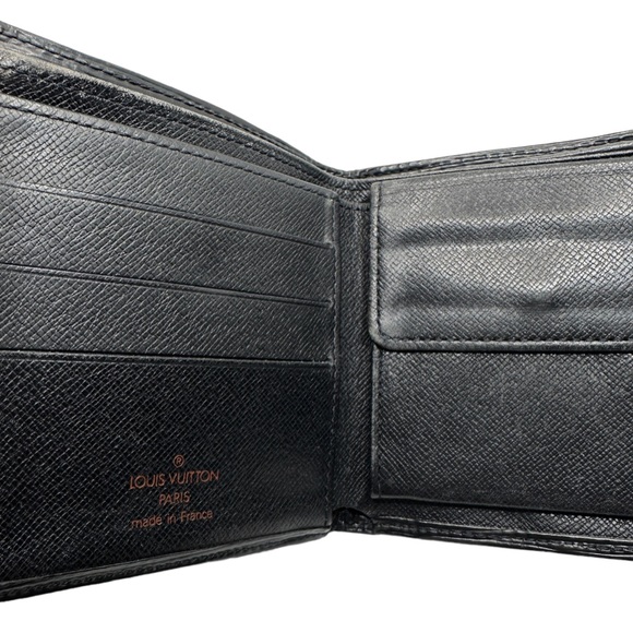 Louis Vuitton Men’s Marco Wallet - Picture 3 of 5